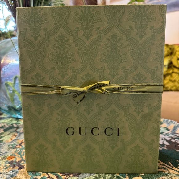 Gucci Handbags - Gucci Black and Gold Women's Bag
